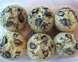 A picture of step 5 of Oatmeal & Yomogi Steamed Bread.