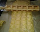 A picture of step 8 of 3 cheeses and smoked ham ravioli.