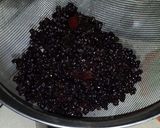 A picture of step 3 of Elderberry syrup, immune support.
