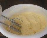 A picture of step 7 of Ice Cream Malaga (Vanilla, Dry Raisins And Rum).