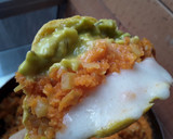 Foto del paso 8 de la receta: Arepas🍘🌽 rellenas de salteado de zanahoria🥕, aguacate y queso🧀