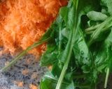 Foto del paso 1 de la receta: Ensalada súper fresca de verduras, paltas, atún y queso dambo
