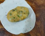 A picture of step 4 of Jamnagari Spicy Ghughara.