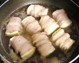 A picture of step 5 of Tofu Wrapped with Pork Served with Thick Mushroom Sauce.