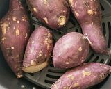 Hình bước làm 1 của món Khoai lang nướng bằng nckd