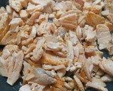 Foto del paso 2 de la receta: Lasaña de salmón con pan de molde
