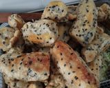 Foto langkah ke 4 dari resep Pisang Goreng Wijen Hitam.