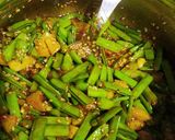 A picture of step 5 of Aachari Guwar sabji.