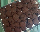Foto langkah ke 4 dari resep Chocolatechips Cookies.