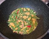 Foto langkah ke 4 dari resep Tumis Buncis Telur Ebi.
