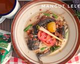 Foto langkah ke 4 dari resep Mangut lele.