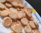 Foto del paso 3 de la receta: Bizcochitos de queso!
