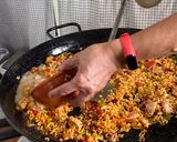 Foto del paso 10 de la receta: Fideuà (fideos con frutos del mar)