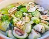 A picture of step 1 of Green Curry with Pork 😊.