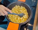 Foto del paso 2 de la receta: Milhojas de queso fresco y compota de manzana