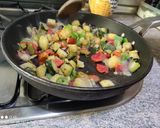 Foto del paso 1 de la receta: Lomo de Sajonia con pisto en 11 minutos