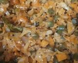 கேரட் பீன்ஸ் முட்டைக்கோஸ் பொரியல்(carrot beans cabbage poriyal recipe in tamil) ரெசிபி ஸ்டேப் 4 புகைப்படம்