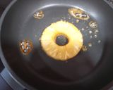 Foto del paso 3 de la receta Chuletas de cerdo con queso y piña caramelizada