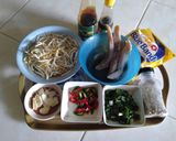 Foto langkah ke 1 dari resep Taoge Oseng Ikan Asin.