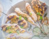 A picture of step 1 of Chicken satay sticks with Peanut saus#Ramadan special ".
