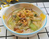 Hình bước làm 2 của món Cơm nhà với món gà xối mỡ