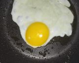 Foto langkah ke 1 dari resep Pindang, Telur Ceplok Bumbu Sarden.