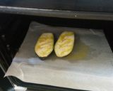 A picture of step 1 of Stuffed aubergine.