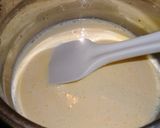 A picture of step 4 of Raspberry Bavarian Cream.