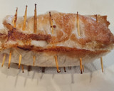 Foto del paso 4 de la receta: Rollitos de lomo a los dos jamones en salsa de setas