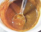 A picture of step 2 of Simple Chopped Pork and Onion Curry Flavored Stir-Fry.