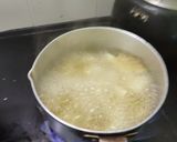 A picture of step 1 of Masala Dosa, sambar, coconut, dhania chutney.