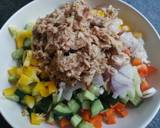 สลัดผักทูน่าพริกไทยดำ วิธีทำสูตร 2 รูป