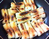 A picture of step 4 of Kabayaki-Style Sweet and Spicy Grilled Chikuwa.