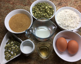 Foto del paso 1 de la receta: Bizcocho de Pipas de Calabaza listo para estas Fiestas 🎊🌟🎄