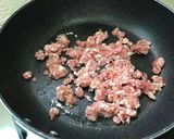 รูปขั้นตอนการทำที่ 2 ของ ข้าวผัดหมูซีอิ๊ว