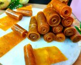 A picture of step 6 of Aam Papad or Mango Fruit Leather Sun-dried.