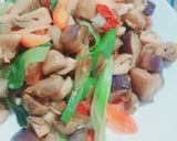 Foto langkah ke 4 dari resep Tumis Terong Jamur Sat set.