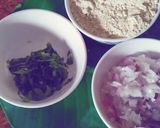 A picture of step 1 of Besan chilla.