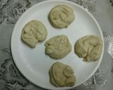 A picture of step 6 of Chur chur naan.