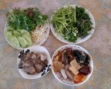 Hình bước làm 1 của món Bún cá và bánh đa cua mua sẵn tại Hàn ♥