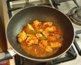 Foto langkah ke 1 dari resep #74 Ayam Kuah Tiram Pedas.