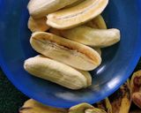 Foto langkah ke 1 dari resep Dadar Gulung Pisang Karamel.