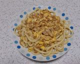 A picture of step 6 of Tuna & Natto Stir-Fried Udon Noodles.
