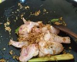 Foto langkah ke 3 dari resep Ayam Goreng Lengkuas/Laos (Stok Frozen).