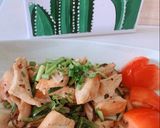 Hình bước làm 4 của món Gà áp chảo nấu nấm đông cô