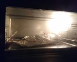 Hình bước làm 3 của món Cá chim trắng nướng giấy bạc