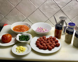 Foto del paso 1 de la receta: Albóndigas con tomate asado