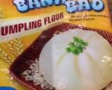 A picture of step 1 of Vietnamese Banh Bao.