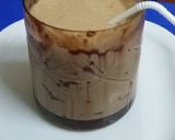 चॉकलेट मिल्क शेक (Chocolate Milk shake recipe in Hindi) रेसिपी चरण 2 फोटो