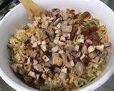 Une image de l'étape 4 de Salade de farfalles aux légumes, viandes grillées et olives.